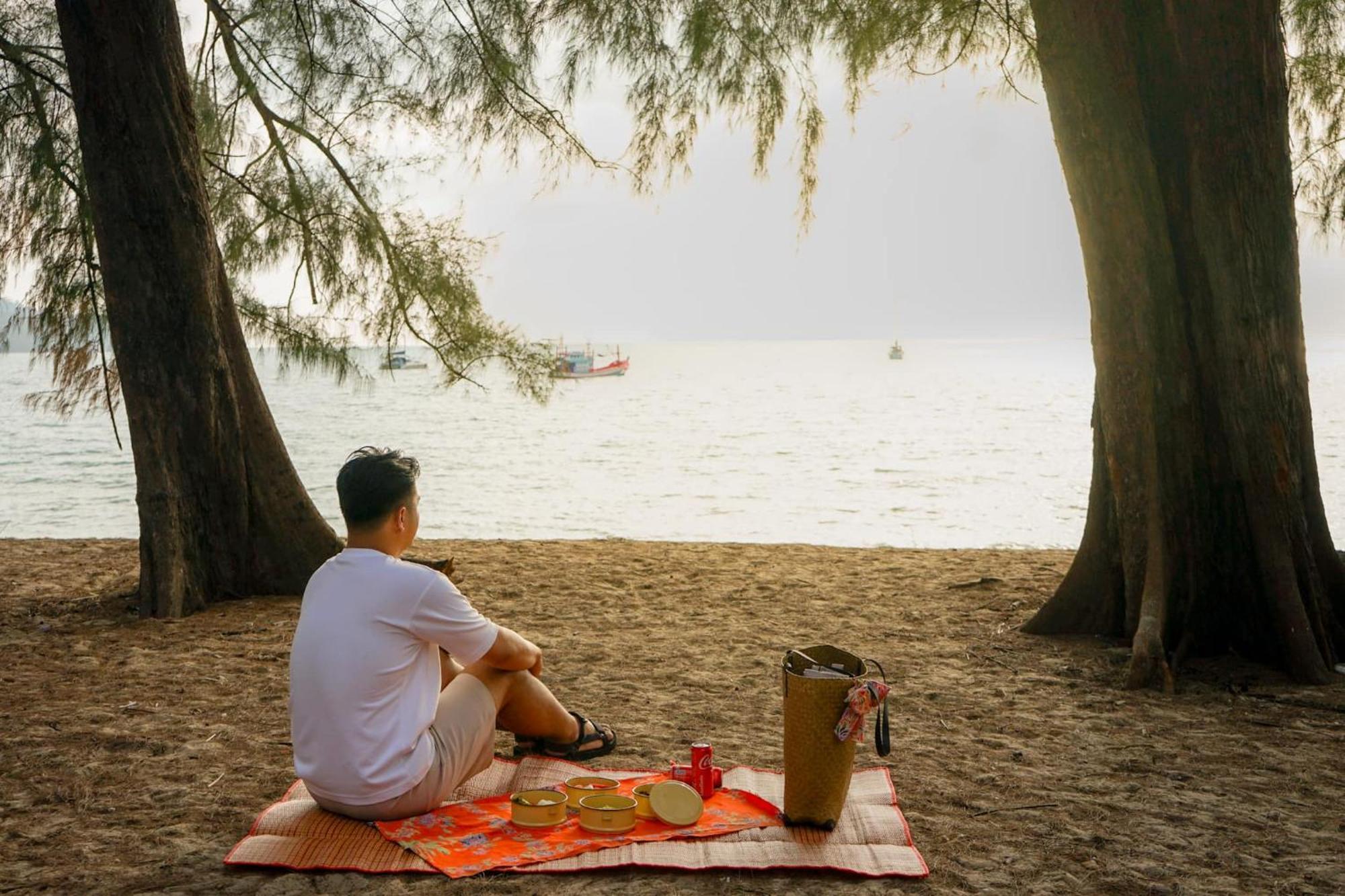 Proud Phuket, Naiyang Beach Εξωτερικό φωτογραφία